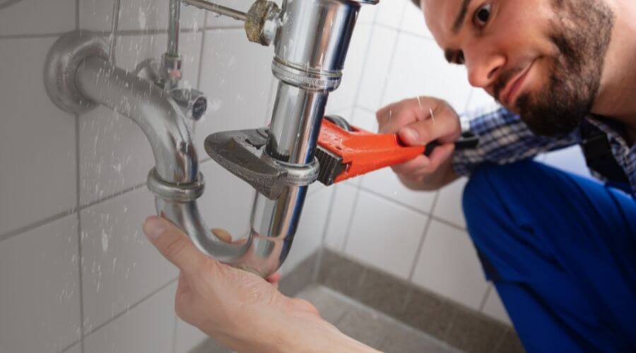 Expert burst pipe repair services in Mayport, PA